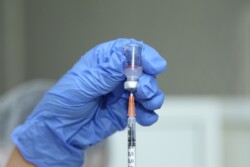 Campagne de vaccination contre le Coronavirus "Covid-19" Les laboratoires unimed